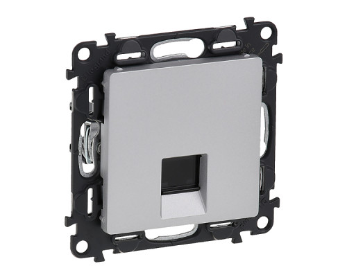 Valena Life - Розетка 1хRJ-45 UTP CAT5E, алюминий (инд. упаковка)