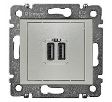 Valena - Розетка с 2-мя коннекторами USB, алюминий