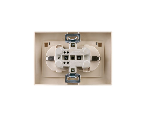 Розетка двойная 2П+З с защ. шт. и прозрачной крышкой 16А 250В IP44 сл. кость "Таймыр" TDM