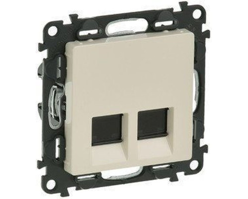 Valena Life - Розетка 2хRJ-45 UTP CAT6, слоновая кость (инд. упаковка)