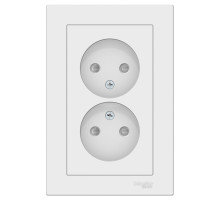 Розетка двойная без заземления со шторками с рамкой Schneider Electric AtlasDesign ATN000122 Белый -