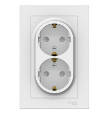 Розетка двойная с заземлением со шторками с рамкой Schneider Electric AtlasDesign ATN000126 Белый -