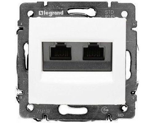 Valena - Розетка 2хRJ-45 UTP CAT5E 8конт., белая (инд. упаковка)