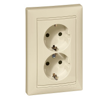 Valena - Розетка 2x2P+E нем. станд. со шторками, сл.кость